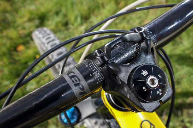 Nukeproof Horizon Carbon Riser Bar V2 review - Cycling News | off